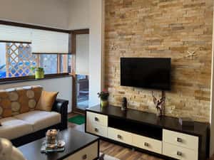 Apartament 3 camere in Otopeni, aproape de centru, curte proprie — miniatura 4