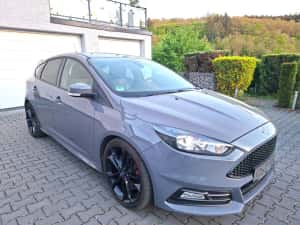 Ford Focus ST - An 2016 - Benzină 2.0--cp 250 — miniatura 3
