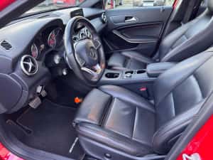 Mercedes-Benz GLA 180  1,5 Diesel 157000 km 12.2016 Cutie Automata — miniatura 6