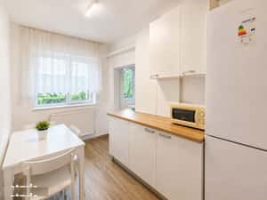 Prima inchiriere | Garsoniera spatioasa | renovata integral — miniatura 3