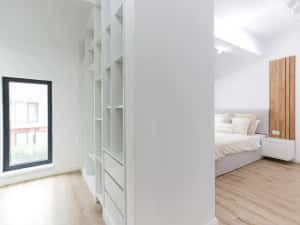 De închiriat vilă primitoare în zona Tunari — miniatura 4