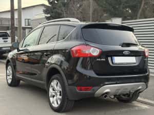 Ford Kuga 2.0d / 4x4 / EURO 5 Tinanium Panoramic — miniatura 4