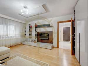 Dom00406 - apartament 3 camere parcare mall vitan - str .vlad judetul — miniatura 3