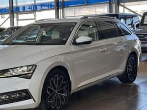 Skoda Superb Automată 200 HP Diesel — miniatura 3