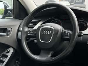 Audi A4 Berlină Diesel 143 cp 2010 — miniatura 4