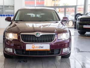 Skoda Superb 2011, 139359 km, 160 CP, 6.350 EUR — miniatura 2