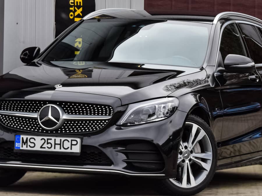 Mercedes-Benz C300 Plug-In Hybrid AMG Line | 2020 | 306 CP — fotografie 1 din 7