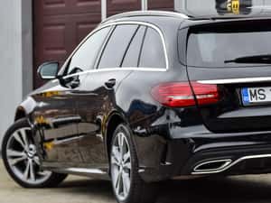 Mercedes-Benz C300 Plug-In Hybrid AMG Line | 2020 | 306 CP — miniatura 4