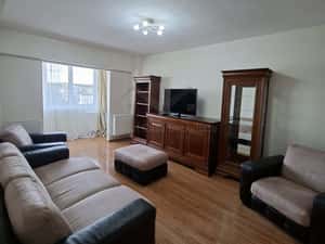 Apartament 2 camere decomandat Pacurari Kaufland Bloc din 2008 — miniatura 2