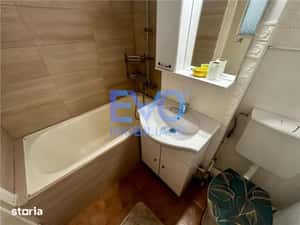 APARTAMENT 2 CAMERE DE VANZARE, ETAJ INTERMEDIAR, CENTRU — miniatura 6