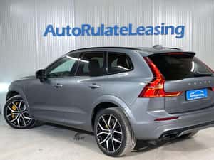 Volvo XC60 Hibrid 2021, SUV second-hand, 405 cp — miniatura 4