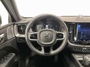 Volvo XC60 Hibrid 2021, SUV second-hand, 405 cp — miniatura 6