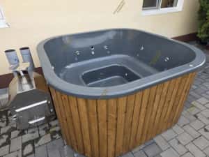 Jacuzzi Ciubar Patrat Piscina Hidromasaj Aeromasaj — miniatura 4