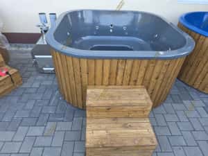 Jacuzzi Ciubar Patrat Piscina Hidromasaj Aeromasaj — miniatura 7