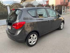 OPEL MERIVA 2013-1.4 benzina Face-Lift- NAVI MARE -Model OPEL ADAM -car pass cu km — miniatura 5