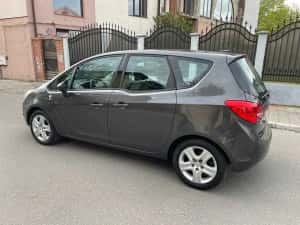 OPEL MERIVA 2013-1.4 benzina Face-Lift- NAVI MARE -Model OPEL ADAM -car pass cu km — miniatura 6