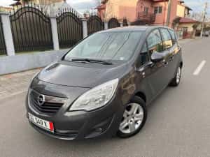 OPEL MERIVA 2013-1.4 benzina Face-Lift- NAVI MARE -Model OPEL ADAM -car pass cu km — miniatura 9