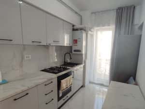 Apartament 2 camere intabulat 55mp Pacurari Kaufland - Contemporan — miniatura 3