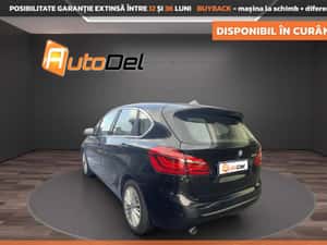 BMW 2 Series Active Tourer 218d Active Tourer Steptronic — miniatura 4