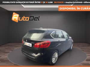 BMW 2 Series Active Tourer 218d Active Tourer Steptronic — miniatura 5