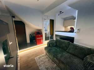 Garsoniera renovata-Piata Lahovari/Romana/ASE-curte privata,acces auto — miniatura 6