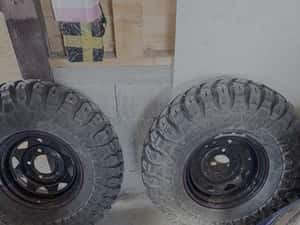 Vand 4 anvelope Maxxis Creepy Crawler 35x12.5-16 LT — miniatura 10