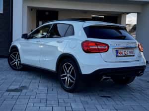 Mercedes Benz Gla200 d 4matic Automat 7g-tronic Sport - Cash sau rate — miniatura 8