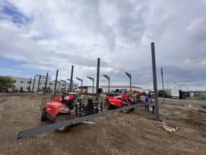 Închiriez manitou/stivuitor — miniatura 3