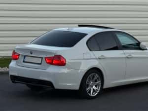 BMW Seria 3 E90 LCi 2010/ 2.0d/ Pachet M/ Euro 5/ Bi-Xenon/ Trapa — miniatura 3