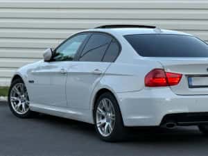 BMW Seria 3 E90 LCi 2010/ 2.0d/ Pachet M/ Euro 5/ Bi-Xenon/ Trapa — miniatura 4