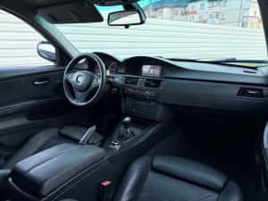 BMW Seria 3 E90 LCi 2010/ 2.0d/ Pachet M/ Euro 5/ Bi-Xenon/ Trapa — miniatura 5