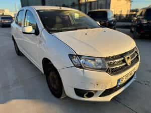 Dacia Logan 2 1.5 dci euro 6 2016 avariat lovit avariate — miniatura 1