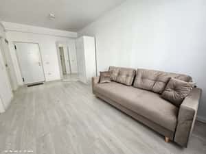 Inchiriez garsonieră mobilata , bloc nou, zona excelenta, economica — miniatura 3