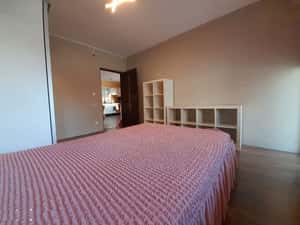 Apartament cu 3 camere, garaj și balcon — miniatura 3