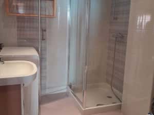 Apartament cu 3 camere, garaj și balcon — miniatura 5