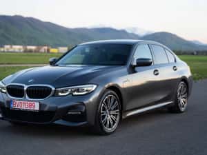 BMW Seria 3 330e M-Sport 292cp LED Adaptiv Frane M Piele Hi-Fi TVA Deductibil — miniatura 9