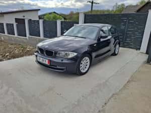 Bmw 120 /2011/Seria 1/E87/Navigatie/Xenon/Scaune Sport/Germania/Euro 5 — miniatura 9