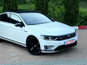 Volkswagen Passat//B8//GTE//AN 2016//PANORAMIC — miniatura 3