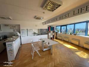 Universitate - Batistei | 2 Camere | Bloc 2000 | Balcon | Metrou — miniatura 3