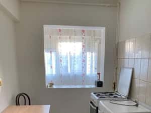 Inchiriez garsoniera — miniatura 4