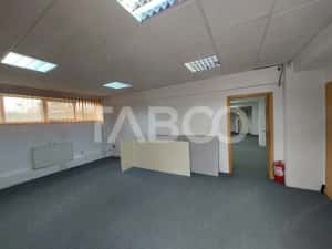 Spatiu birouri de inchiriat cu 3 locuri parcare Doamna Stanca Sibiu — miniatura 7