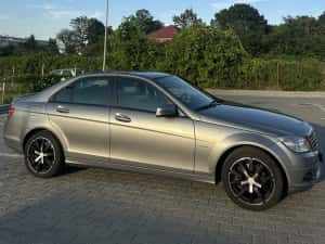 Vand Mercedes C-Class 2.0 Diesel — miniatura 4