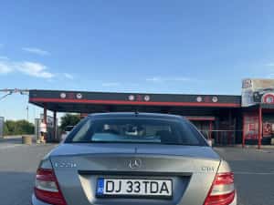 Vand Mercedes C-Class 2.0 Diesel — miniatura 6