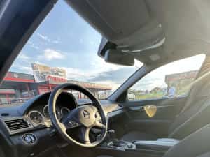 Vand Mercedes C-Class 2.0 Diesel — miniatura 8
