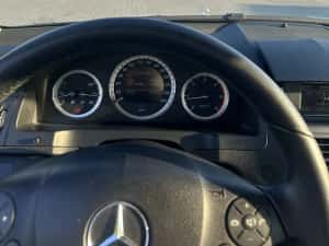 Vand Mercedes C-Class 2.0 Diesel — miniatura 9