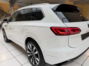 Volkswagen Touareg Automată 340 HP Benzină — miniatura 3