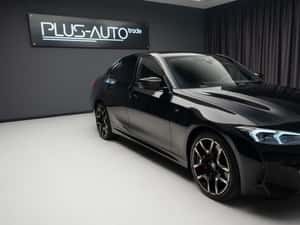 BMW 320i xDrive Sedan - 2025