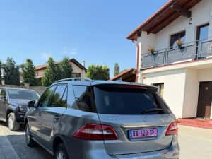 Mercedes ML 350, An 08/2015 — miniatura 2