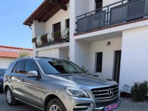 Mercedes ML 350, An 08/2015 — miniatura 5
