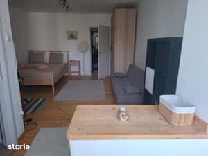 Garsoniera in titan la metrou intersecție — miniatura 4